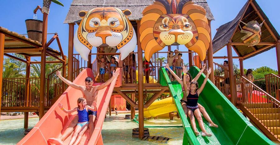 Benidorm: Aqua Natura Amusement Park 1-Day Entry Ticket - The “40,000 square meters” promise actually feels real