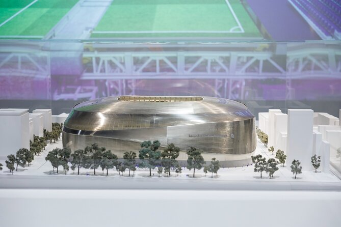 Bernabeu Stadium & Real Madrid Museum Guided Tour - Photo Moments and Souvenirs: What’s Included vs What Costs Extra