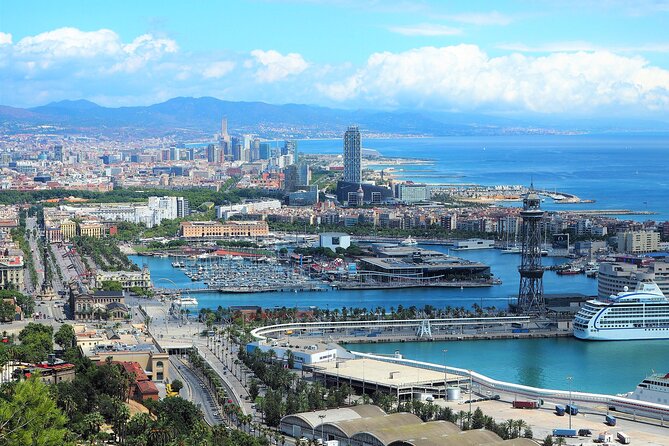 Best of Barcelona: Sagrada Familia & Park Guell Tour with Pick-up - Montjuic Castle: The Skyline Payoff (and the Museum Option)