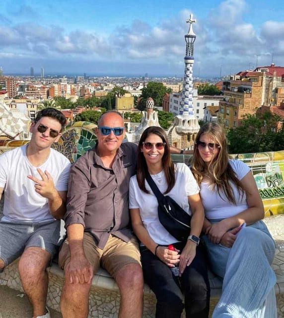 Best of Barcelona: Sagrada Familia & Park Guell with Pickup - Eixample and Passeig de Gràcia: the Modernist showpiece hour