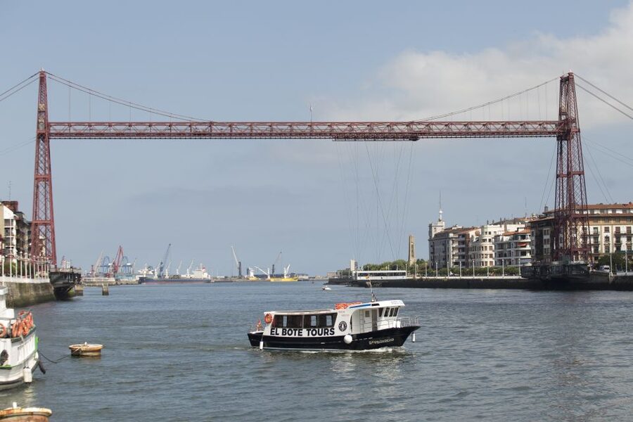 Bilbao: Bilbao Estuary and Abra Bay Boat Tour - Guggenheim Museum views and the Bizkaia (Portugalete Hanging) Bridge payoff
