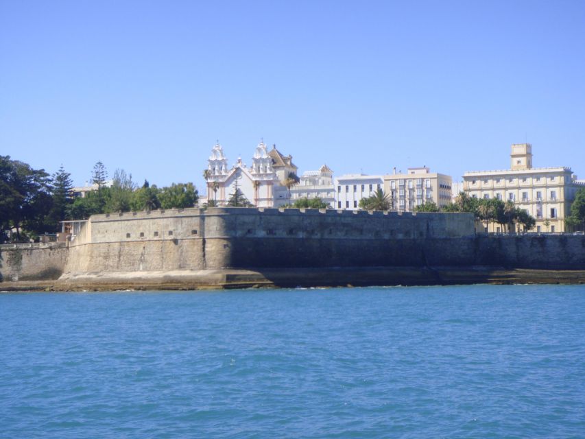 Cádiz: Bay of Cádiz Catamaran Tour with Host - The Constitution Bridge: the 540-meter photo moment with real context