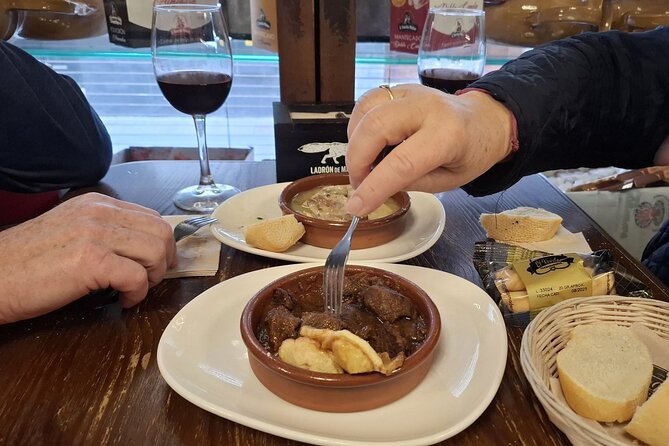 Cadiz Food Tour: Tapas, Drinks and Delights with a Local - Roman Theatre of Cádiz: quick context, then you’re off to eat