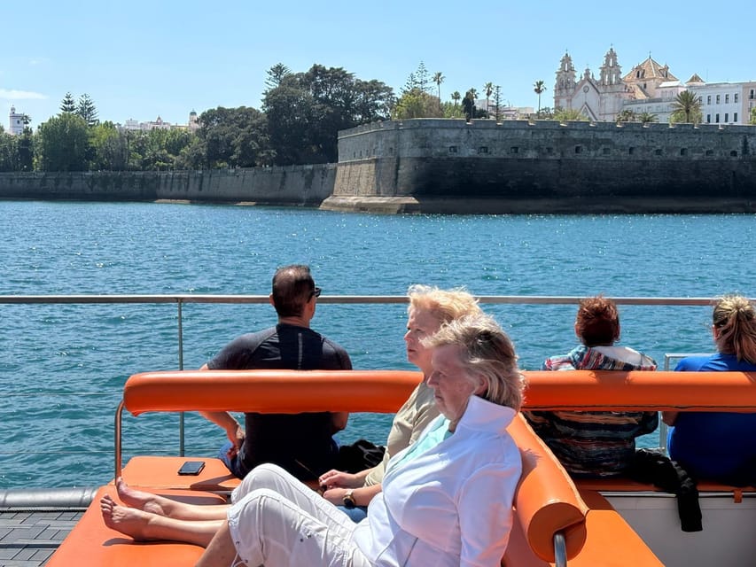 Cádiz: Sunset Catamaran Cruise Tours - What happens during the 1.5-hour Bay cruise, and what to watch for