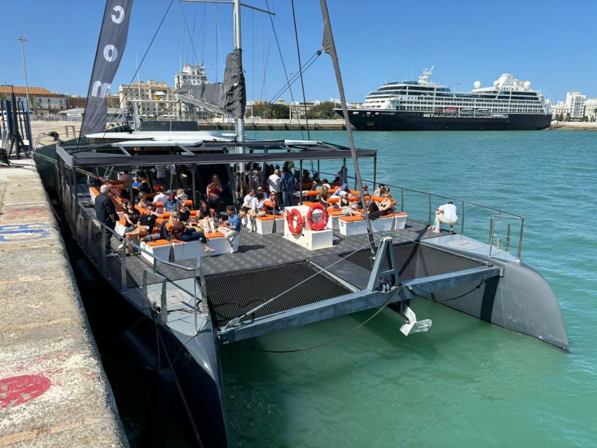 Cádiz: Sunset Catamaran Cruise Tours - Should you book this Cádiz sunset catamaran?