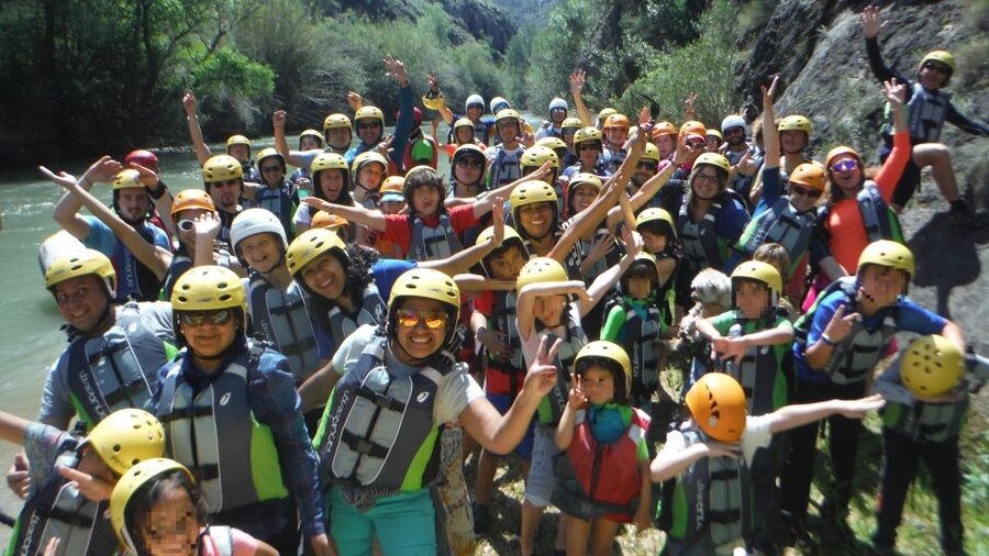 Calasparra: Almadenes Canyon Rafting with Caves and Rock Art - Getting geared up at Cañón y Cañón Multiaventura