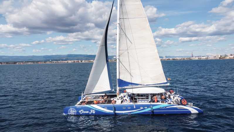 Cambrils: Costa Daurada Sail Catamaran Cruise - Cambrils departure: finding the dock without stress