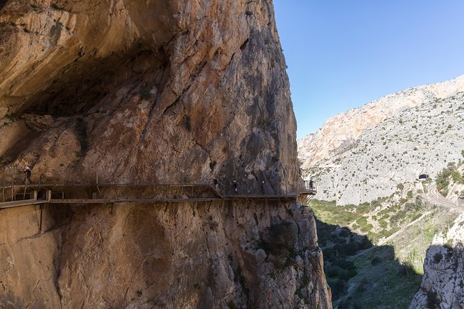 Caminito del Rey and Ardales Guided Tour from Costa del Sol - Timing, group size, and how to plan your body for 10 hours