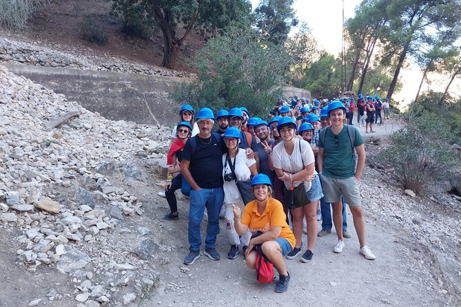 Caminito del Rey Day Trip from Costa del Sol - The guide experience: what makes it feel organized, not chaotic