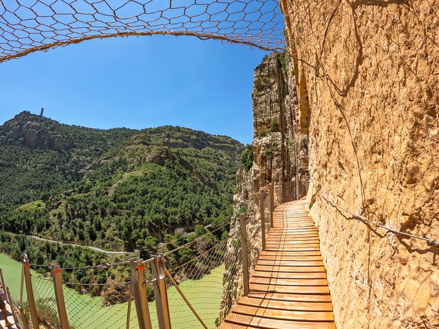 Caminito del Rey: Entry Ticket - After the walk: finishing in El Chorro and planning your return