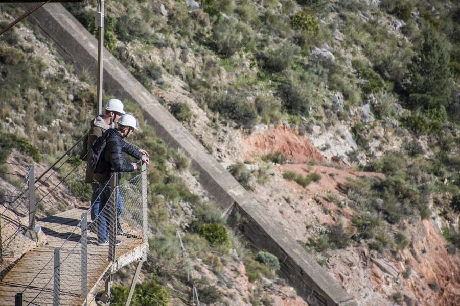 Caminito del Rey: Guided Hiking Tour with Entrance Tickets - The return walk, bus transfer, and where logistics can get messy