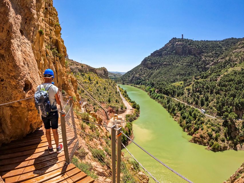 Caminito del Rey: Guided Tour and Entry Ticket - Should you book the guided Caminito del Rey ticket?
