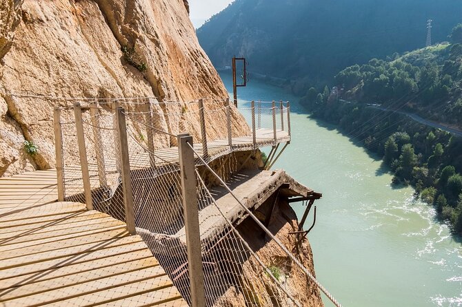Caminito del Rey Tour from Malaga - On the Caminito del Rey itself: a 3-kilometer path 100 meters up
