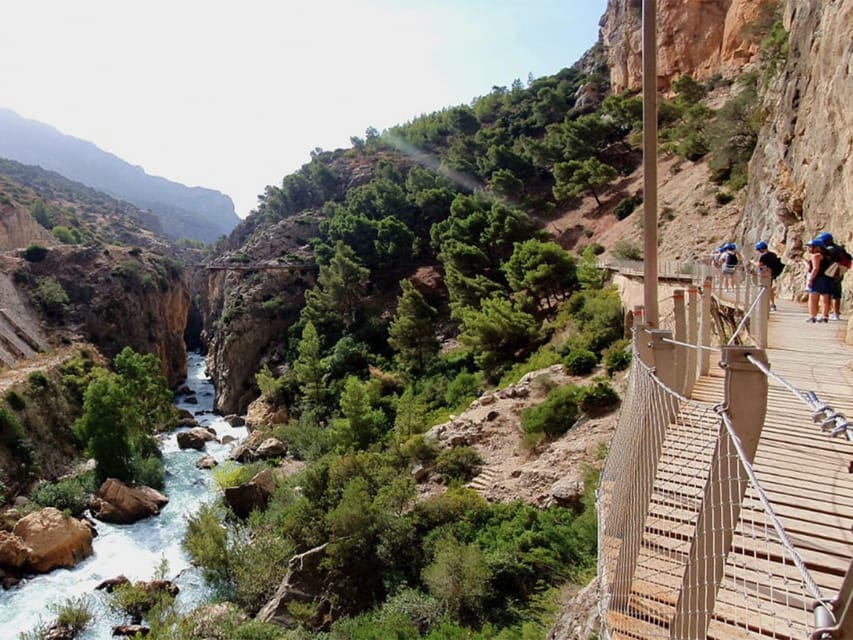 Caminito del Rey: Tour with Official Guide and Drink - Quick checklist for a smooth day