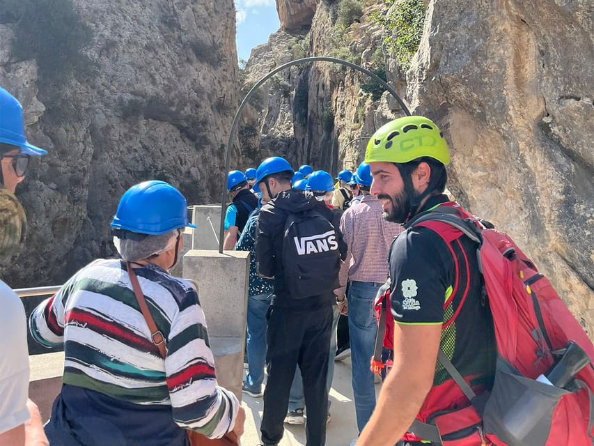 Caminito del Rey: Tour with Official Guide and Drink - Caminito del Rey in 3 hours: what you actually experience