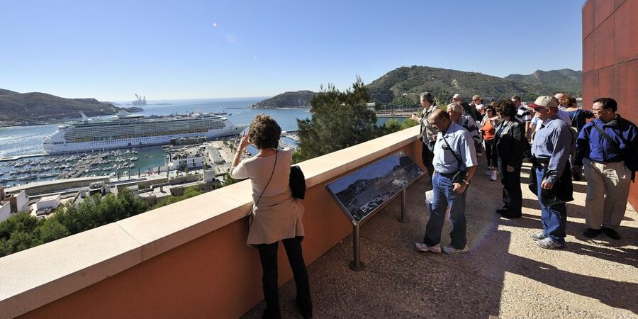 Cartagena: Roman Theater, Forum, Castle and Panoramic Lift - Getting Between Stops Without Losing Your Mind