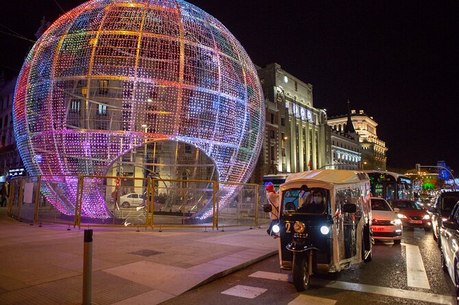 Christmas Lights Tour of Madrid in Eco Tuk Tuk Private - A 59-Minute Christmas Lights Loop That Gets You Oriented Fast
