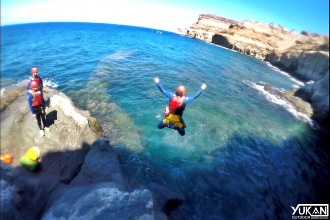 Coastering in Gran Canaria (Aquatic Route in the ocean cliffs) - Natural Pools and Sea Jumps: How the Water Time Works