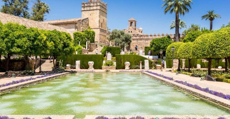 Cordoba: Alcazar of Christian Monarchs 1–Hour Guided Tour - Cordoba Alcazar in 1 hour: a tight timeline with real payoff