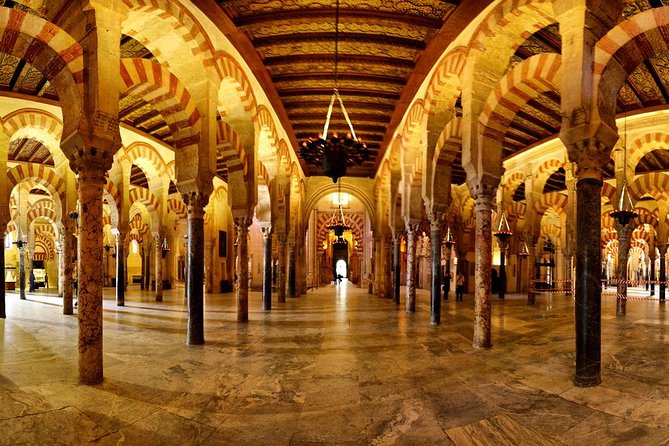 Cordoba & Carmona with Mezquita, Synagoge & Patios from Seville - Mezquita-Catedral: One Guided Hour in the Most Famous Room in Western Islamic Art