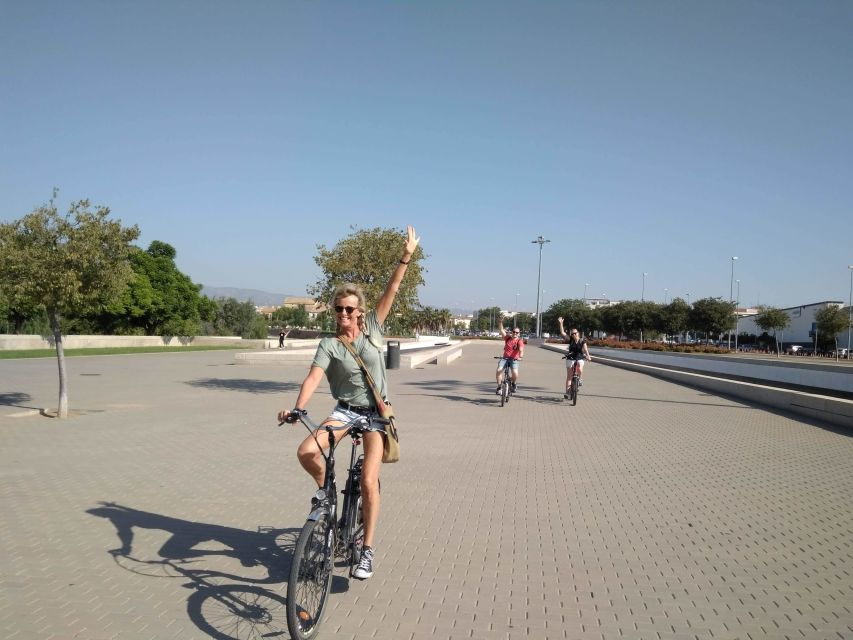 Córdoba Daily Highlights Bike Tour - Key highlights you’ll feel right away