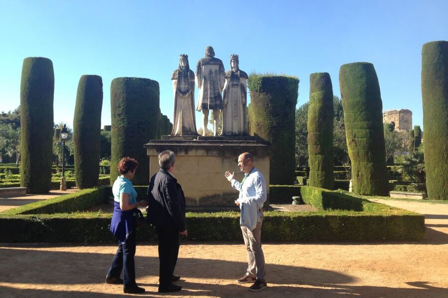 Cordóba: Gardens & Fortress of Catholic Monarchs Guided Tour - Live Guides Make the Difference, From Carmen to Paquita