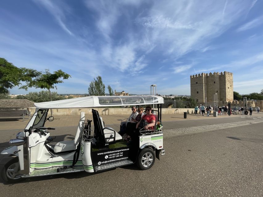Córdoba: Guided City Tour by Tuk-Tuk - Those in-between stops: how the short pauses keep the tour from feeling rushed