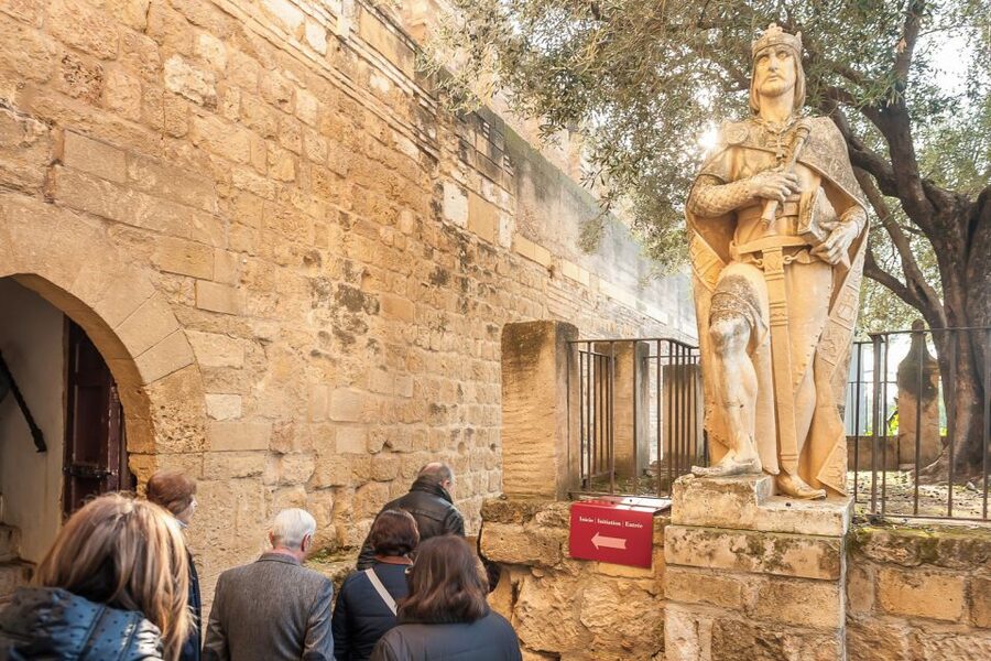 Cordoba: Monuments Walking Tour - Key highlights you will actually feel on this tour
