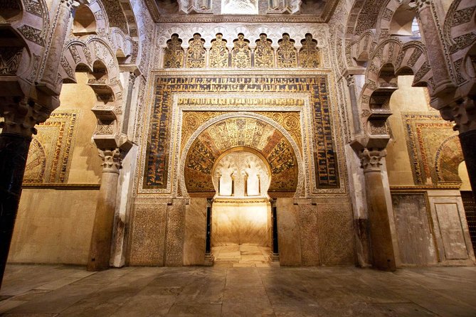 Cordoba Mosque and Jewish Quarter Guided Tour - La Juderia: Synagogue, Crafts Souk, and Maimonides