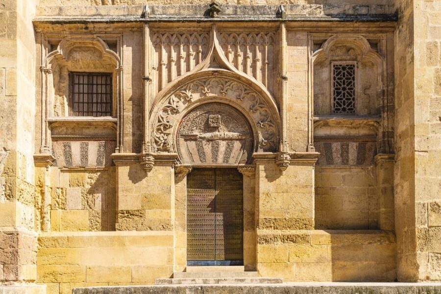 Cordoba: Mosque-Cathedral E-Ticket with Audio Guide - Timing and Small Group Reality, How to Avoid Feeling Rushed