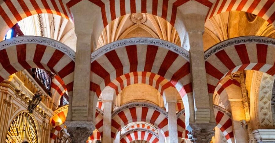 Córdoba: Mosque-Cathedral Guided Tour - Mosque-Cathedral Guided Tour: Why This 70-Minute Visit Works