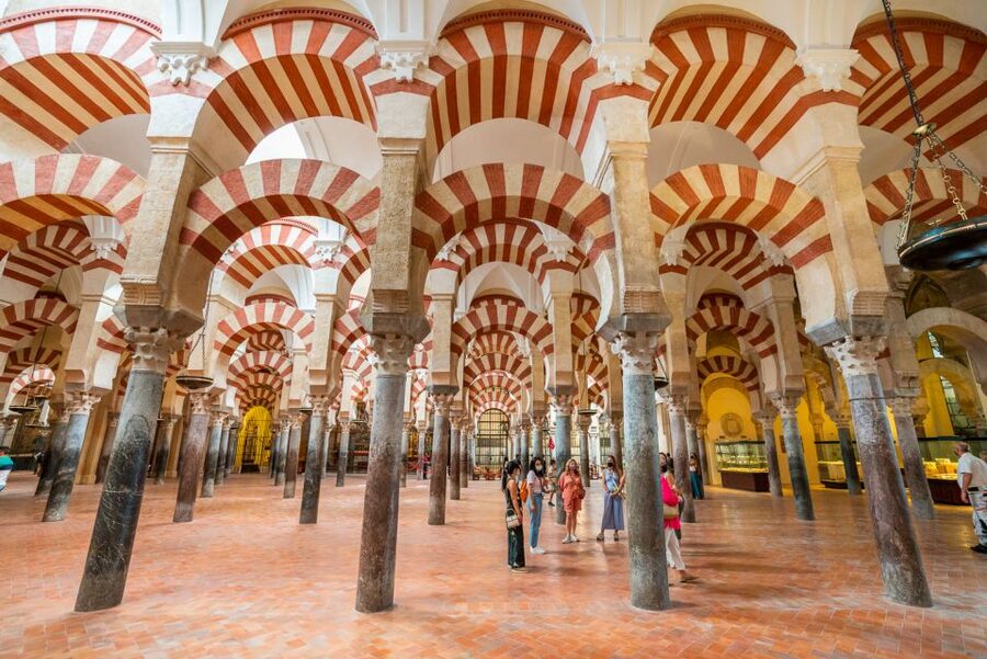 Córdoba: Mosque, Jewish Quarter & Tour with Ticket - Bell Tower, Patio views, and what is included vs not