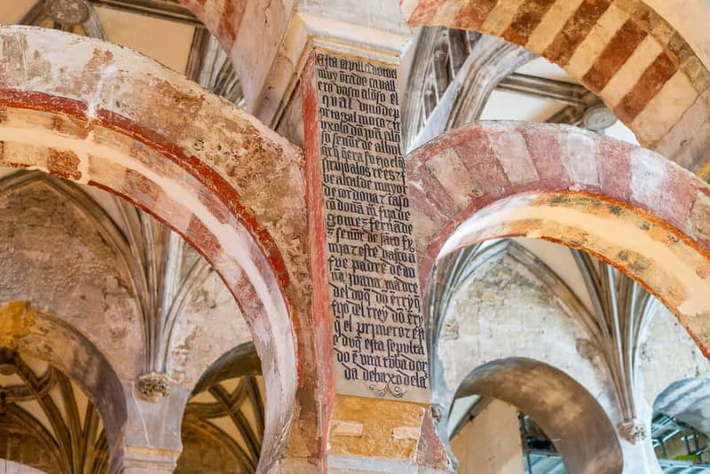 Córdoba: Mosque, Jewish Quarter & Tour with Ticket - Iglesias Fernandinas, plus the synagogue stop
