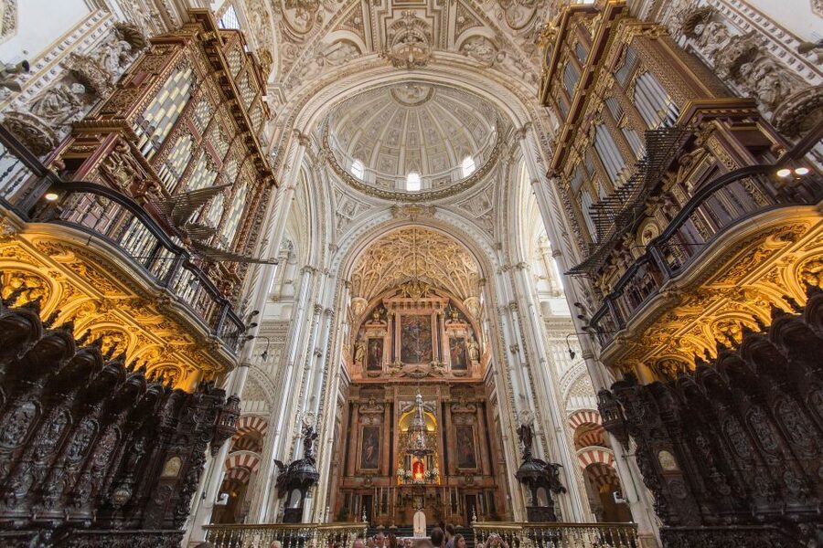 Cordoba Mosque & Jewish Quarter Tour with Tickets - Choosing the timing: Mosque first, then the Judería