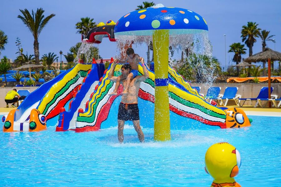 Corralejo: Acua Water Park Entry Ticket - Food and drinks inside the park without losing your day