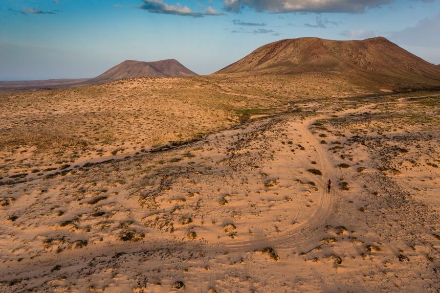 Corralejo: E-Bike Rental with Map to Popcorn Beach - Navigating like a local: map, phone mount, and route confidence