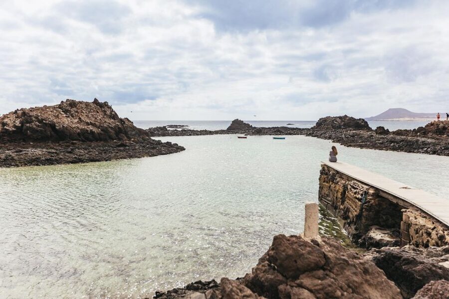Corralejo: Lobos Island Catamaran Tour with Drinks & Snorkel - La Concha Beach: Your Main Water-Play Window