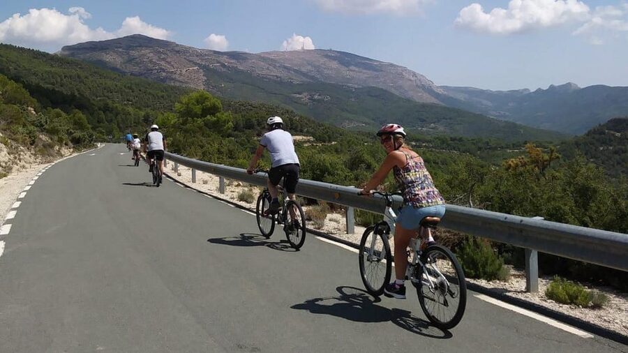 Costa Blanca Downhill Bike Ride - Who this Costa Blanca downhill bike ride suits best