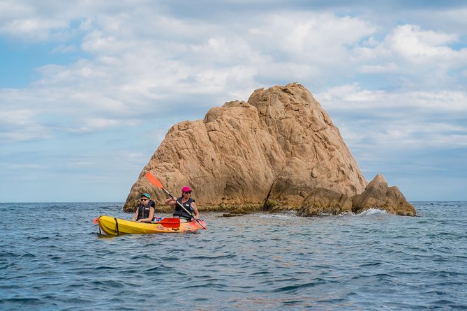 Costa Brava Kayak & Snorkel Tour + Picnic from Barcelona - Snorkeling Stops and How to Think About Underwater Visibility
