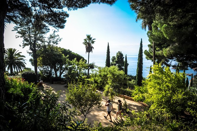 Costa Brava & Medieval Village Tour with Lunch - Blanes Stop: Castle of Sant Joan for Views, Then Lunch at a Local Spot