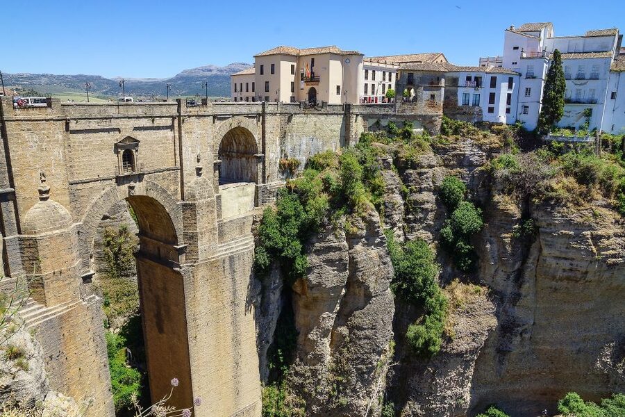 Costa del Sol: Day Trip to Ronda and Setenil - Ronda on foot: bridges, viewpoints, and Plaza de España