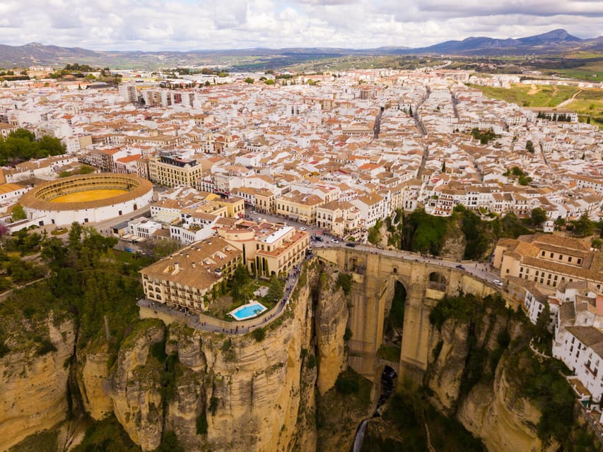 Costa del Sol: Day Trip to Ronda and Setenil - Free time in Ronda: shopping, pacing, and when to move fast