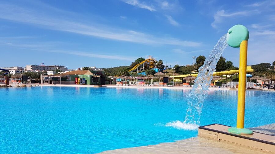 Costa Dorada: Aquopolis Entry Ticket - Dealing With Queues: How to Handle Long Waits Without Losing the Day