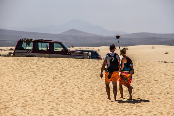 Day trip to Fuerteventura from Lanzarote - Parque Natural de Corralejo Dunes: Quick Photos Plus Real Beach Time