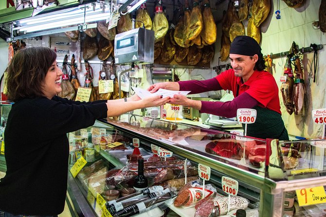 De Mercados: A Neighborhood Market and Food Tour - What accessibility and comfort mean here