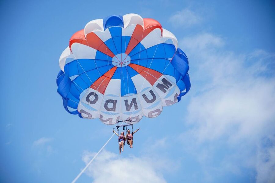 Dénia: Boat Trip & Parasailing Experience with Sunset Option - Should You Book This Denia Boat Trip and Parasailing?
