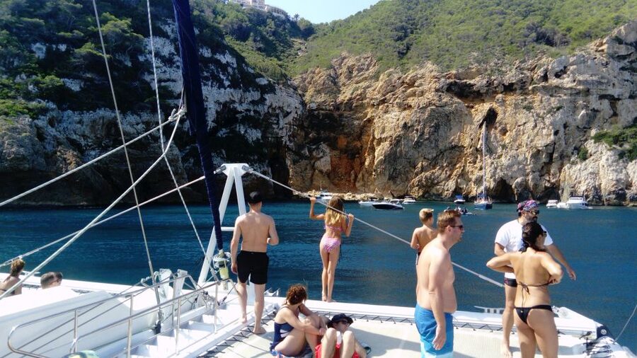 Dénia & Jávea: Portixol Sailing Catamaran Excursion with BBQ - Who This Catamaran Excursion Is Best For