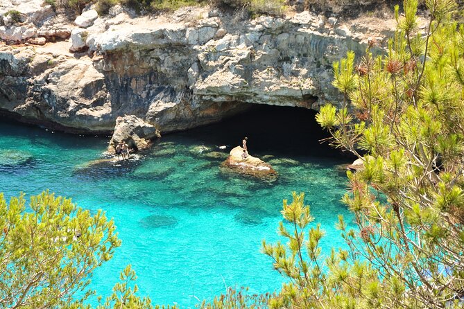 Discover Cala des Moro and S’Almunia the smart way - Stop 1: Calo des Moro, gear in hand, and time for real swimming