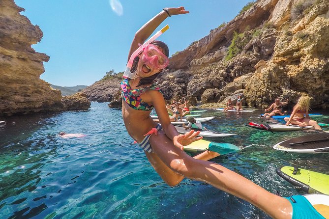 Discover the best corners of the island in paddle surf - Gear, Photos, And What You Are Really Paying For