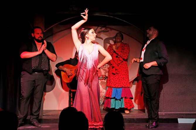 El Duende Flamenco Show with drink option at La Rambla Barcelona - Seating Zones and Sightlines: Front Row vs Side Views
